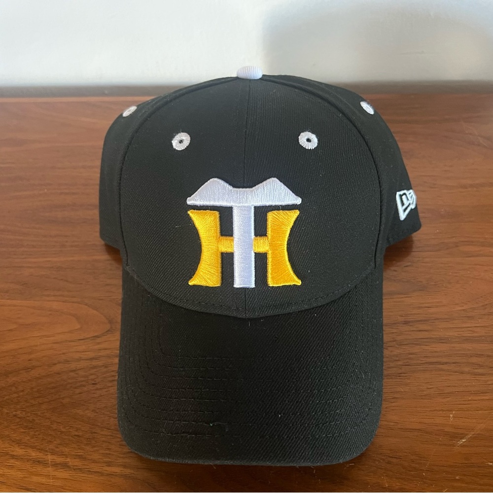 Hanshin Tigers New Era Japanese Baseball Hat from Tokyo